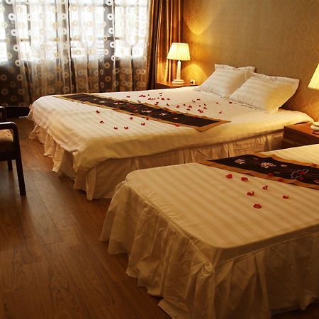 เรียล ฮานอย โฮเต็ล Hotel ภายนอก รูปภาพ